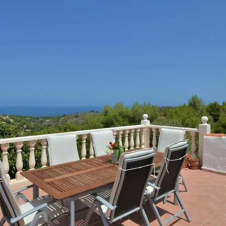 Villa With Sea And Mountain View *